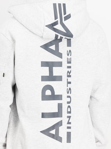 ALPHA INDUSTRIES Sweatshirt i grå