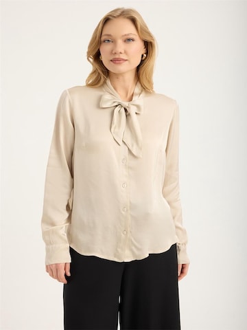 HOME STORE Blouse in Beige: voorkant