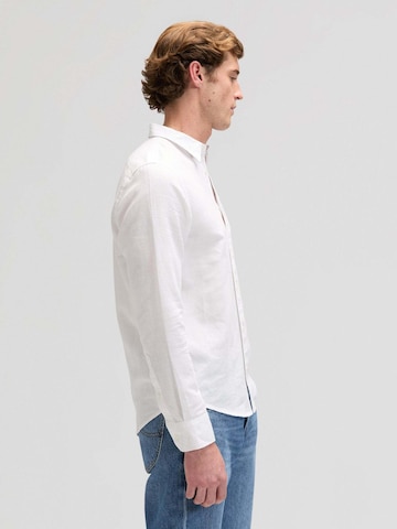 Lee Regular fit Button Up Shirt in White
