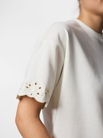 T-shirt 'PCChilli' PIECES en blanc