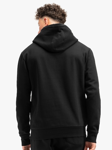 Felpa 'Rushen' di LONSDALE in nero