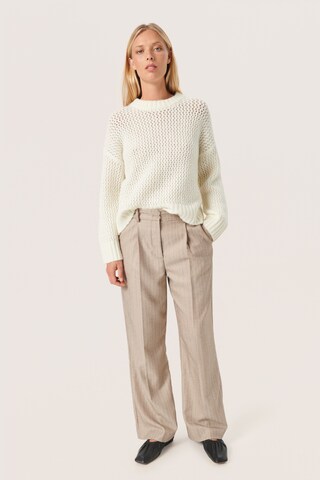 SOAKED IN LUXURY Pullover 'Paradis' i beige