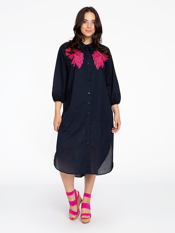 Yoek Shirt Dress in Blue