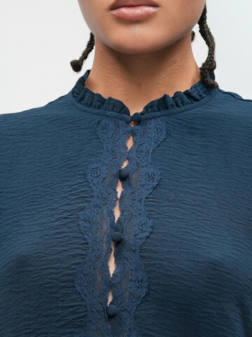 Chemisier 'ONLMETTE' ONLY en bleu