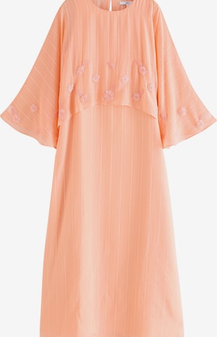 Next Mekko värissä vaaleanpunainen: etupuoli