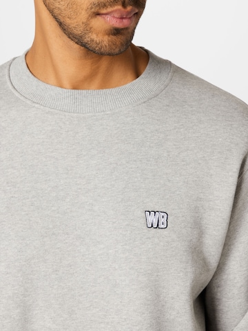 Woodbird Sweatshirt 'Rase Blain' in Grau