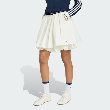 ADIDAS ORIGINALS - Falda en blanco: frente