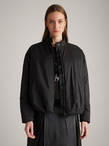 JOOP! Between-Season Jacket in Black: front