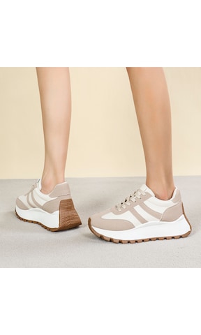 Ital-Design Sneakers in Brown: front