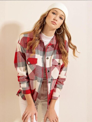 Bigdart Shirt in Red