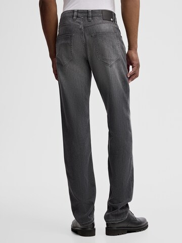 STRELLSON Regular Jeans ' Rui ' in Grijs