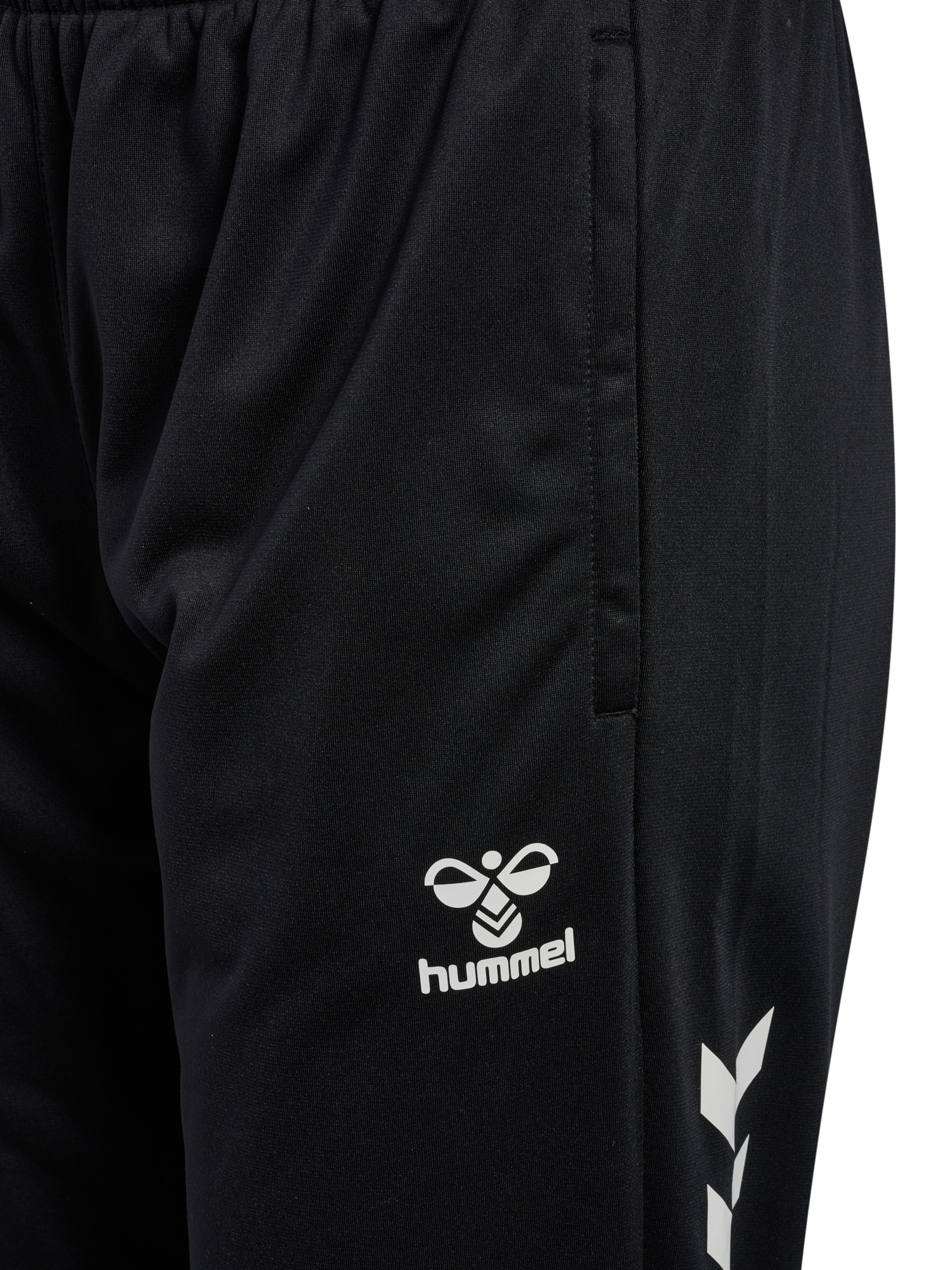Hummel Slim fit Sports trousers 'Core 2.0' in Black