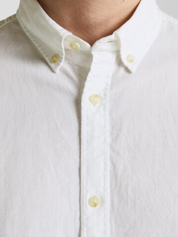 JACK & JONES جينز مضبوط قميص 'Summer' بلون أبيض