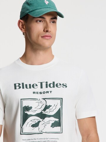 Tricou 'Liam' de la Shiwi pe alb