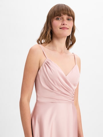 Robe de soirée Laona en rose