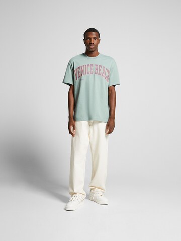 Bershka T-Shirt in Blau
