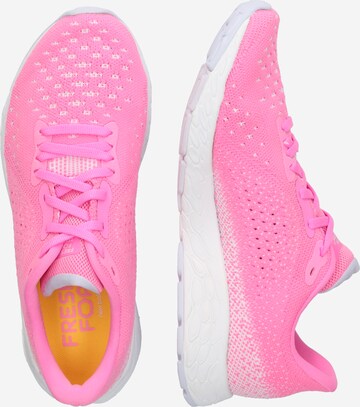 Scarpa sportiva 'X Tempo v2' di new balance in rosa