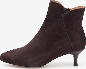 WODEN Ankle Boots in Braun: Vorderseite