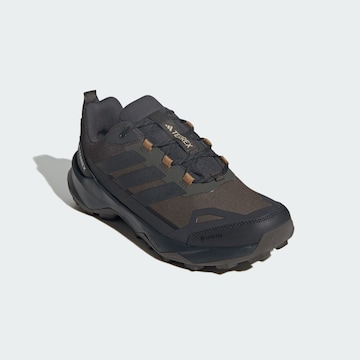 Chaussure basse 'Skychaser Ax5' ADIDAS TERREX en vert
