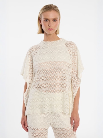 Ana Alcazar Stricktop ' Duine ' in Weiß: Vorderseite