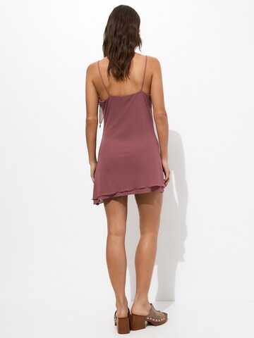 Abito di Pull&Bear in lilla