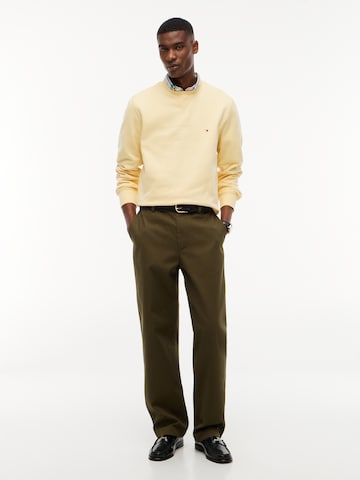 Felpa 'ESS SEASONAL' di TOMMY HILFIGER in giallo