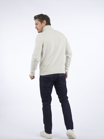 HECHTER PARIS Sweater in Beige