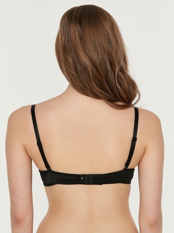 C&City Push-up BH in Schwarz
