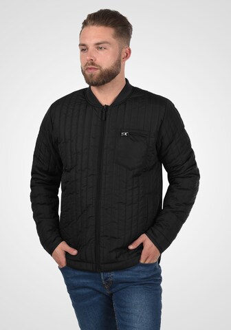 BLEND - Chaqueta de entretiempo 'Stan' en negro: frente