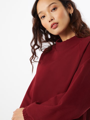 DegreeSweater majica - crvena boja