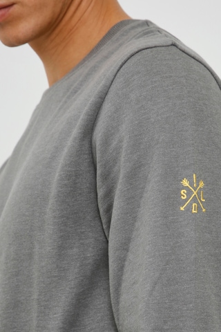 !Solid Sweatshirt 'Kani' in Grijs