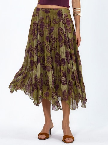 Busem Skirt in Green: front