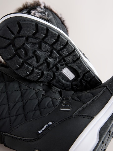 Next Snowboots in Zwart