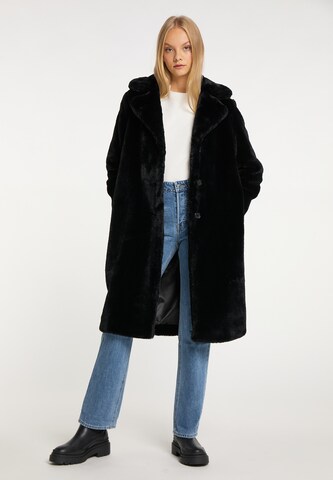 taddy Between-Seasons Coat in Black