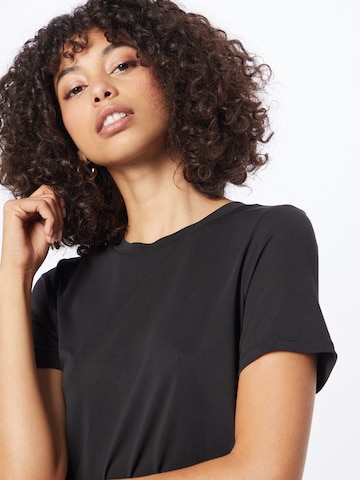 T-shirt 'EVABIA' VERO MODA en noir