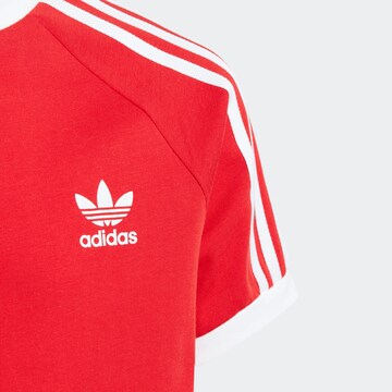 ADIDAS ORIGINALS Φόρεμα 'Adicolor' σε κόκκινο