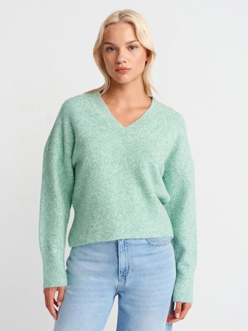 Dilvin Sweater 'Pullover' in Green: front