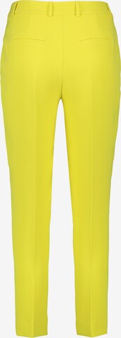 Effilé Pantalon à plis TAIFUN en jaune