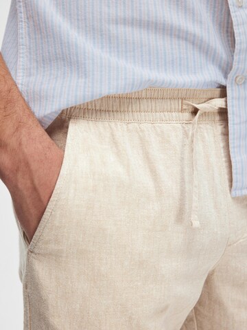 SELECTED HOMME Regular Pants 'Silas' in Beige