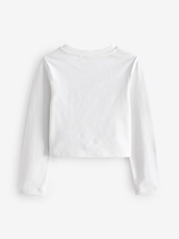 Tricou de la Next pe alb