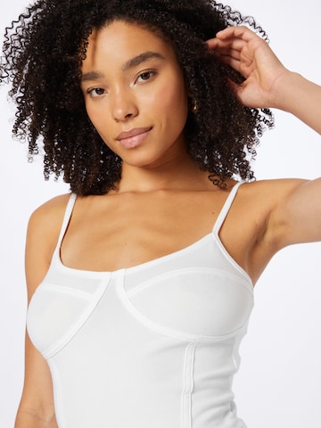 Top di HOLLISTER in bianco