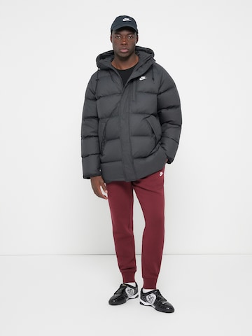 Nike Sportswear Vinterjacka 'CLUB 550' i svart