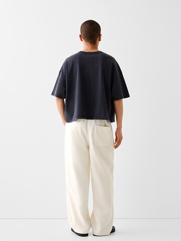Bershka Wide Leg Hose in Weiß