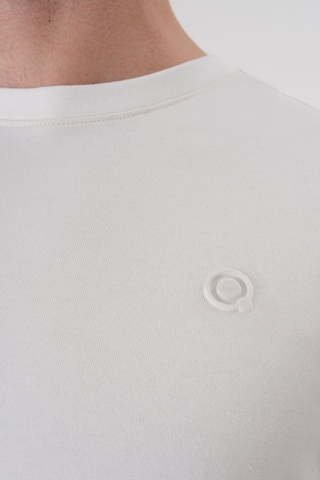 T-Shirt UNIQVIBE en blanc