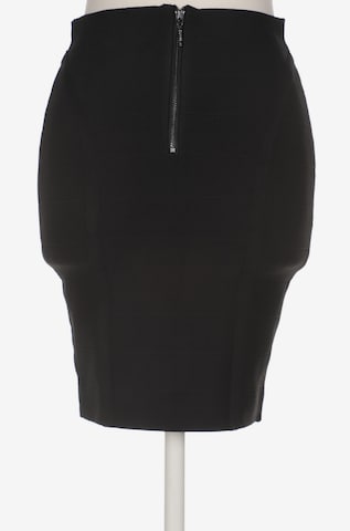 GUESS Skirt in M in Black