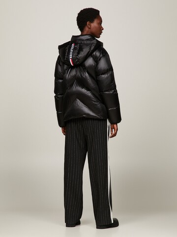 TOMMY HILFIGER Between-Season Jacket in Black