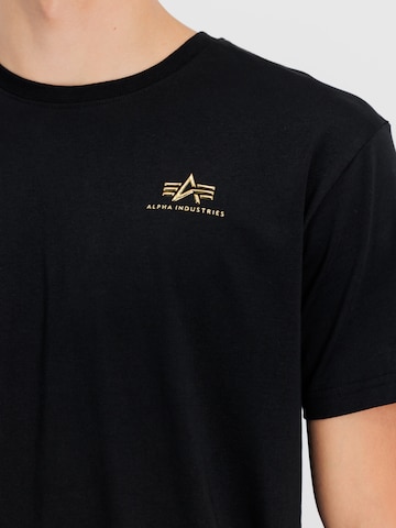 ALPHA INDUSTRIES T-shirt i svart
