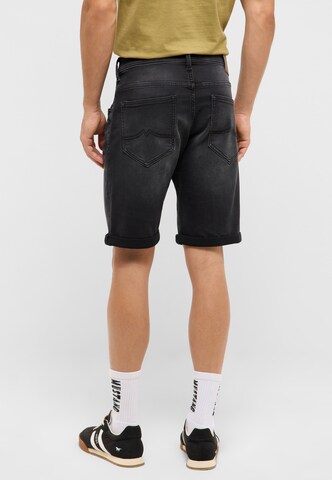 MUSTANG Slim fit Jeans 'Chicago' in Black