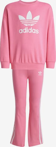 ADIDAS ORIGINALS Jogginganzug 'Loose Crew Flared Legging Set' in Pink: Vorderseite