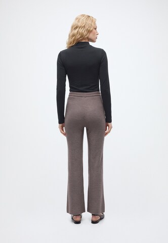 Loosefit Pantaloni 'CASHSOFT' di GAP in grigio: dietro